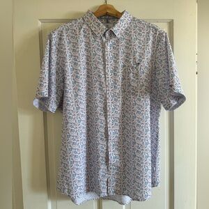 7 Diamonds dress shirt in size XL.